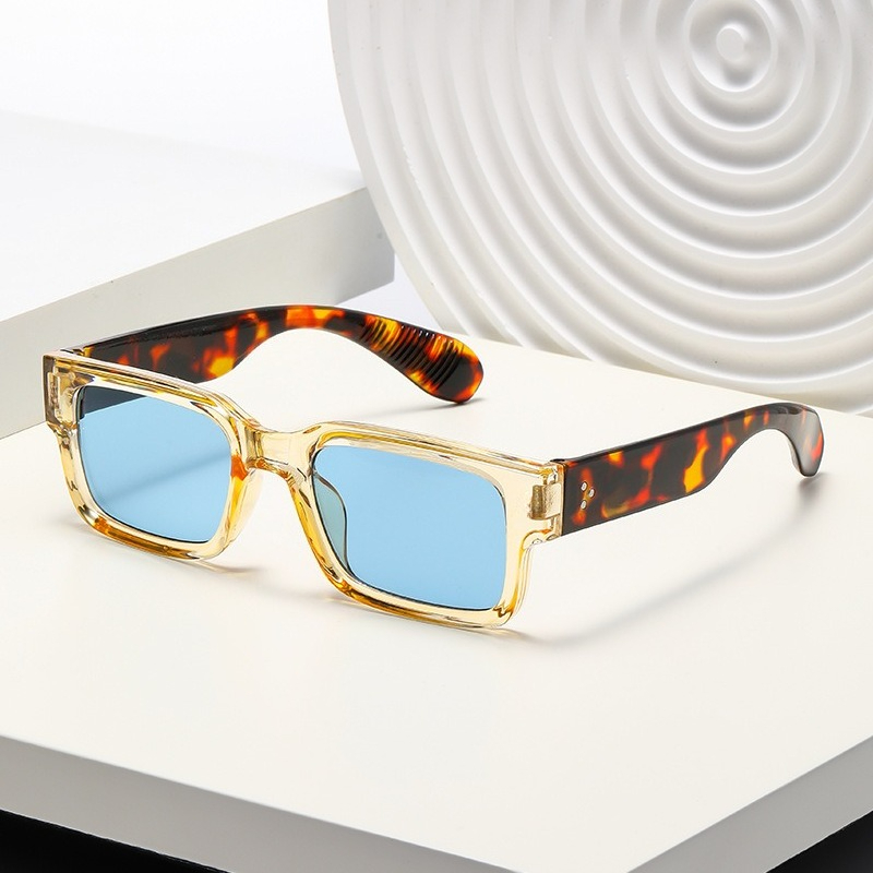 Outdoor Adventure Holidays - Lunettes de soleil rétro punk pour